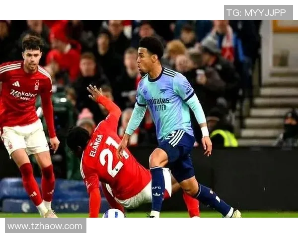 曼城与利物浦友谊赛激战三二乌龙球引发争议与全场沸腾